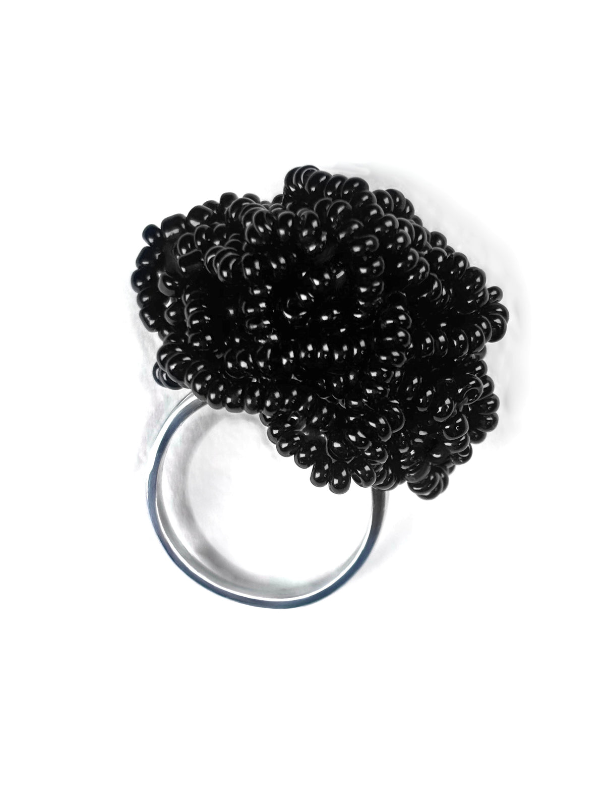 Black Ring No 6.